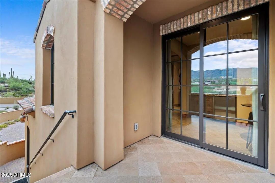 Real Estate Picture 43