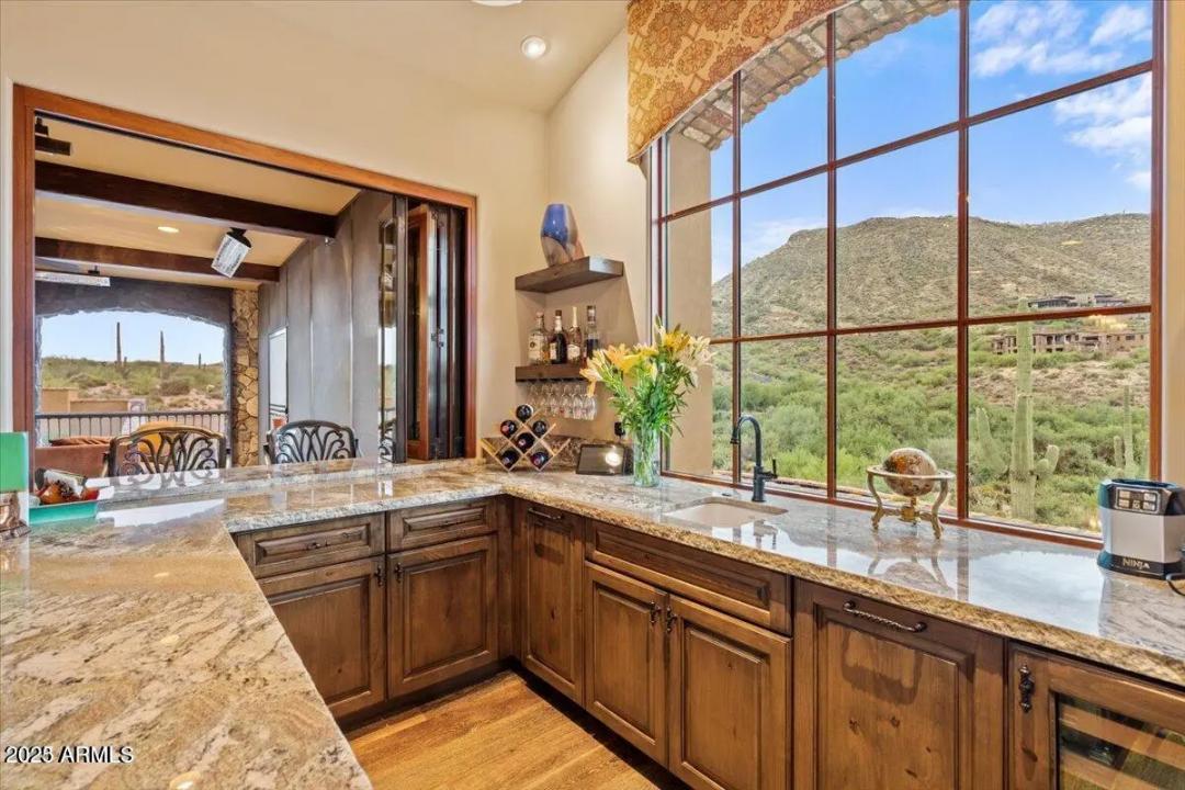 Real Estate Picture 48
