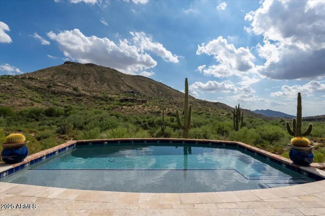 Real Estate Picture 77
