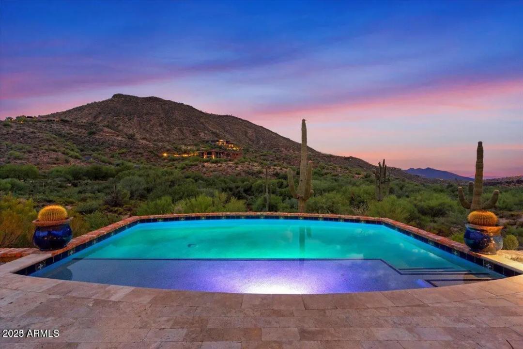 Real Estate Picture 85