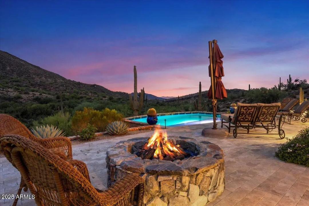 Real Estate Picture 90