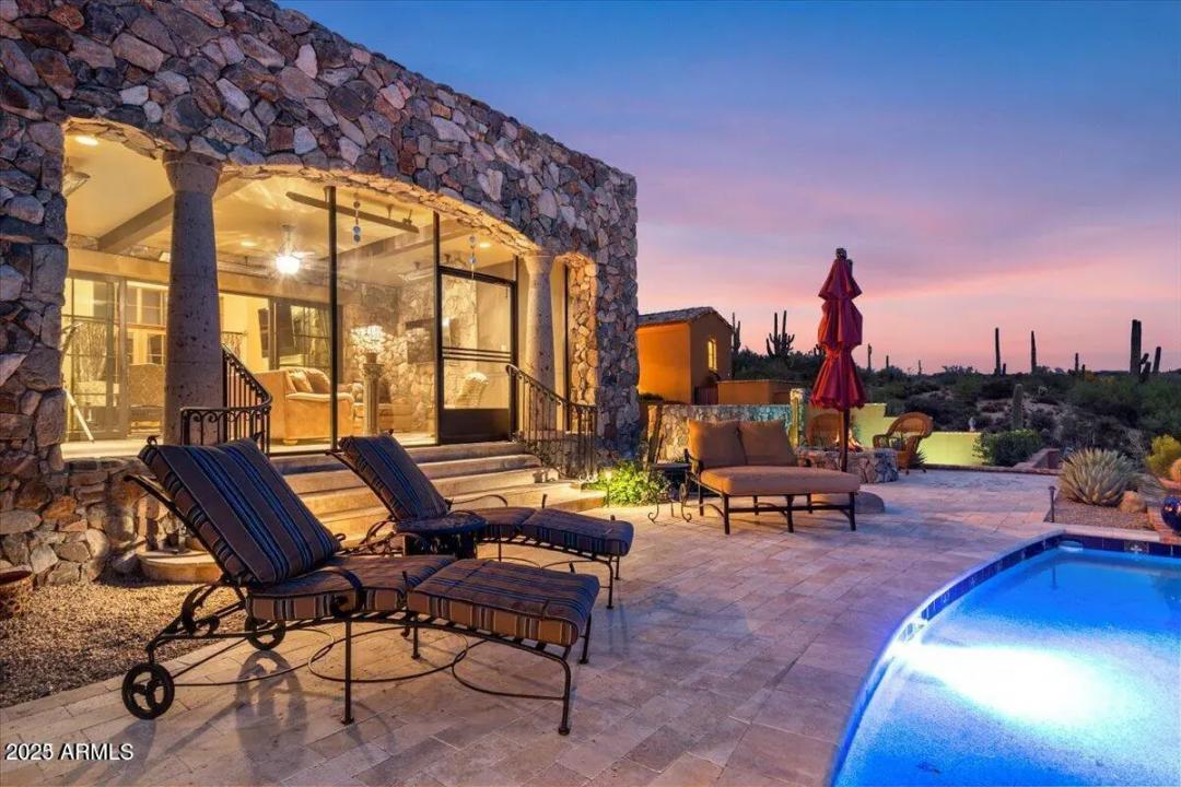 Real Estate Picture 92