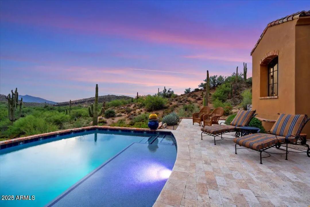 Real Estate Picture 96