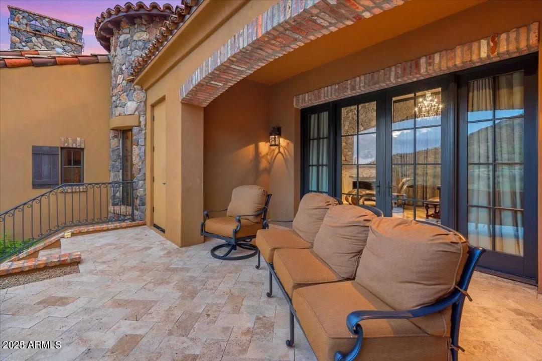 Real Estate Picture 97