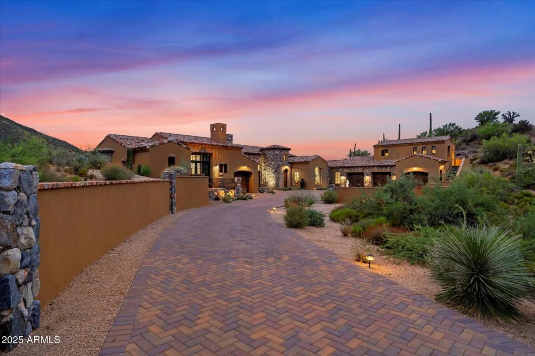 Real Estate Picture 85