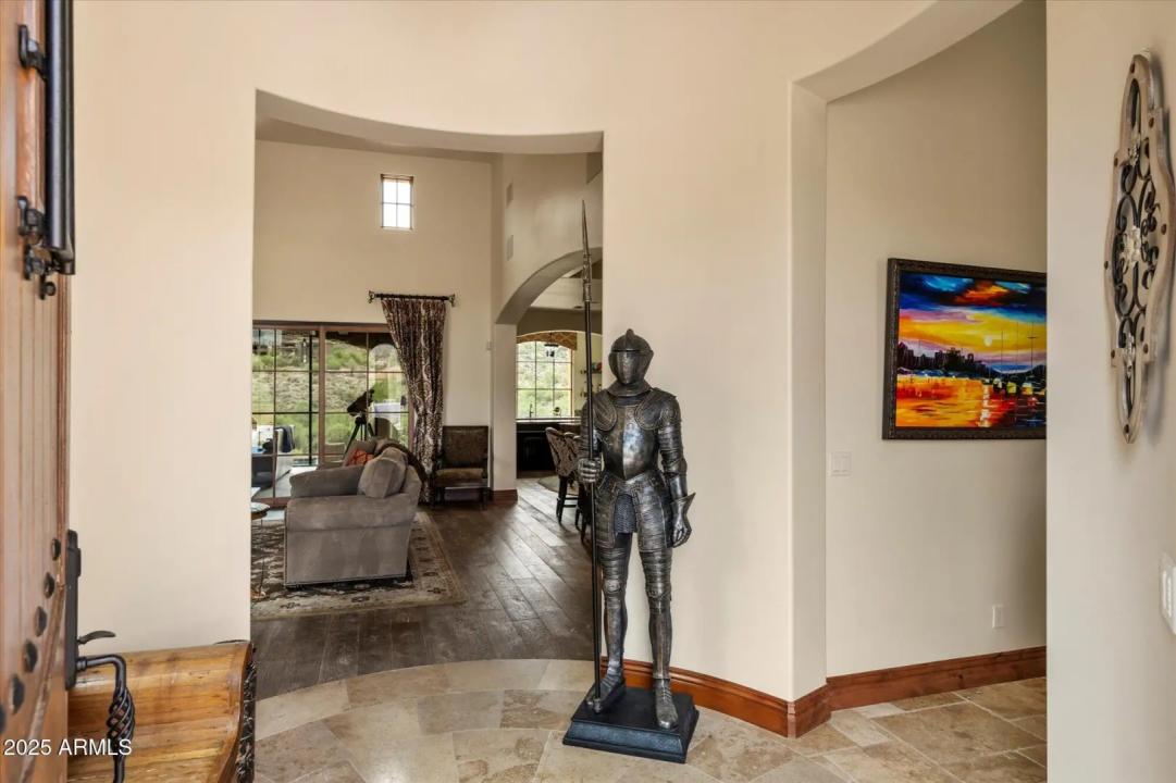 Real Estate Picture 10