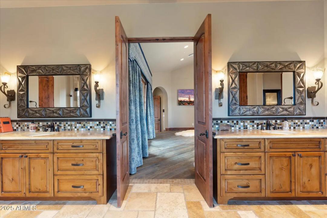 Real Estate Picture 34
