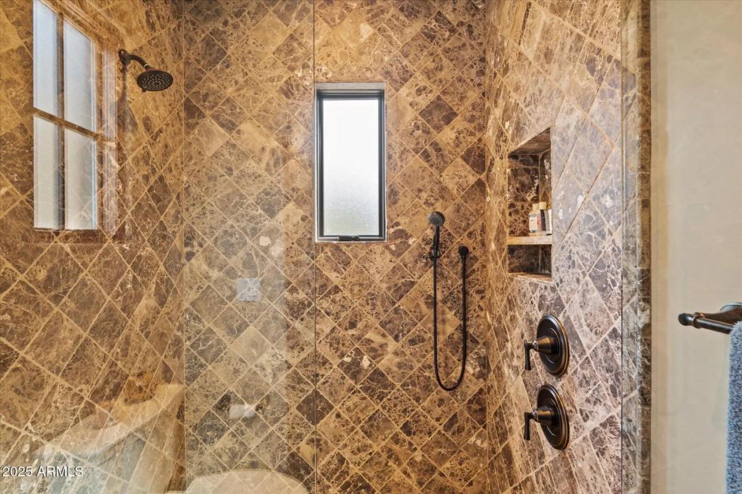 Real Estate Picture 48