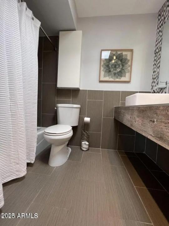 Real Estate Picture 22