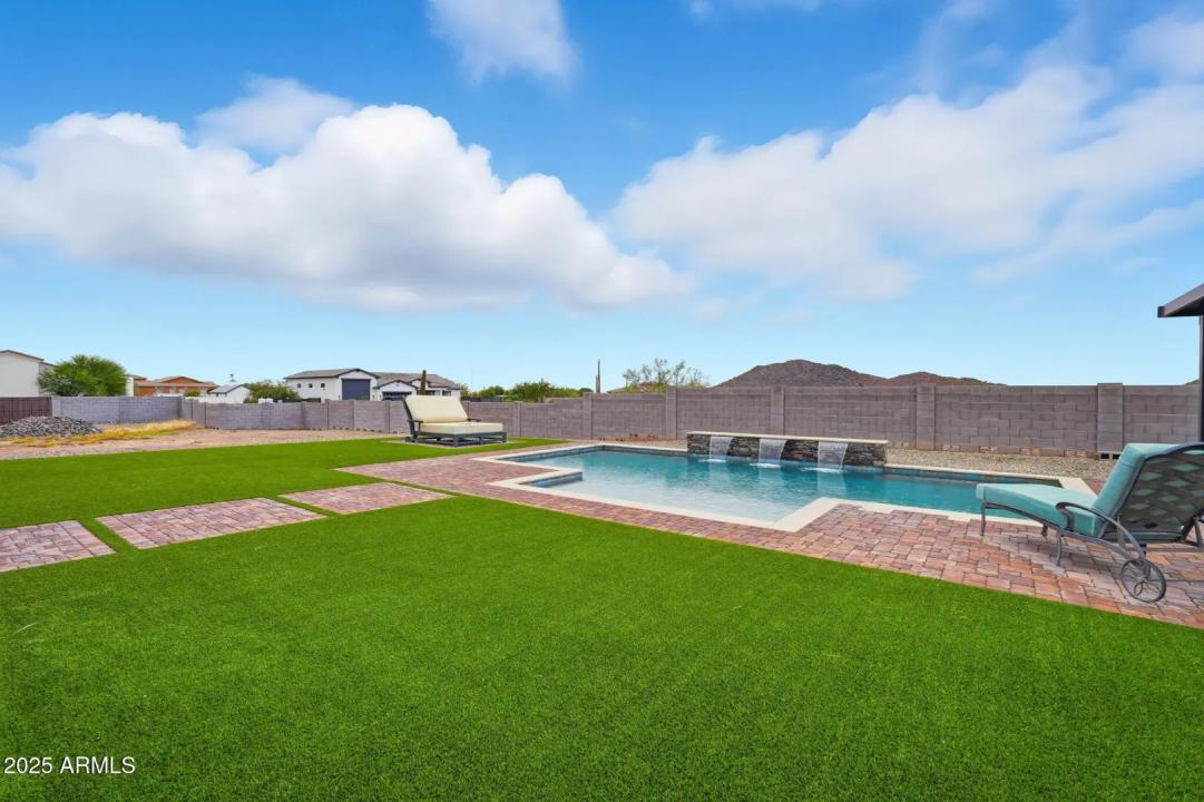 Real Estate Picture 45