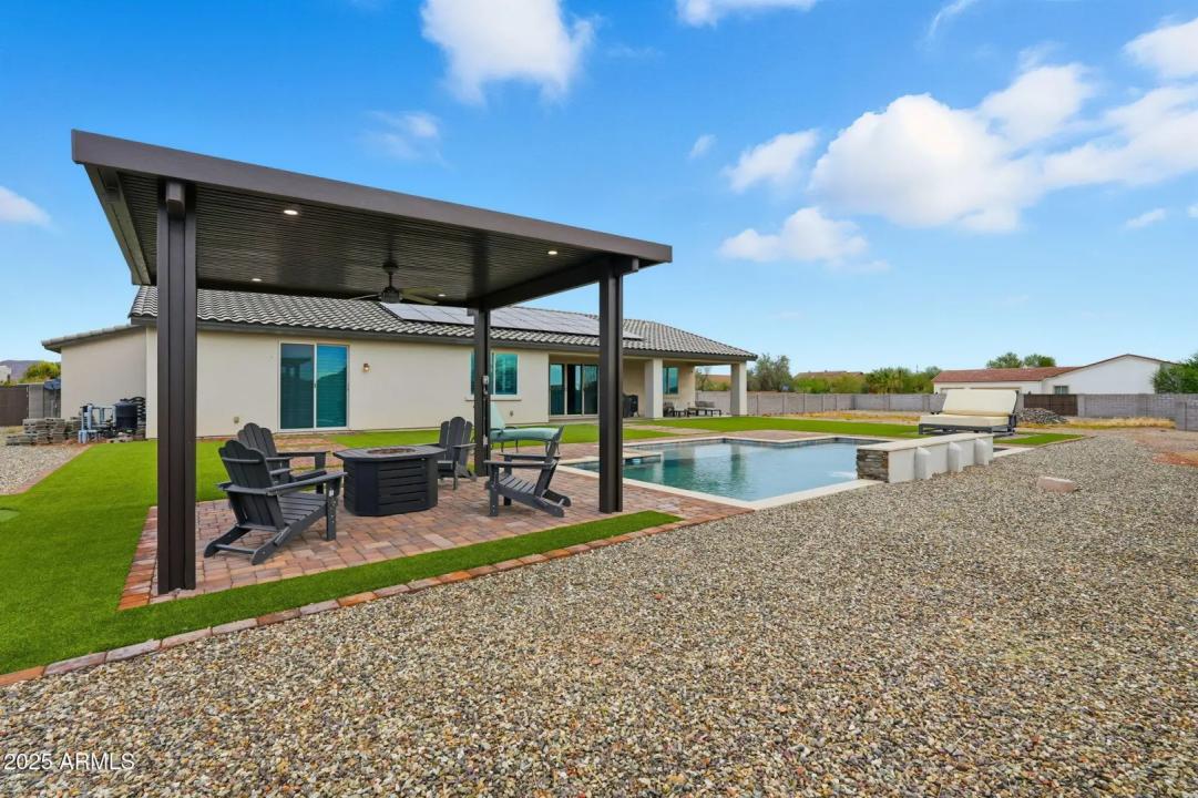 Real Estate Picture 54