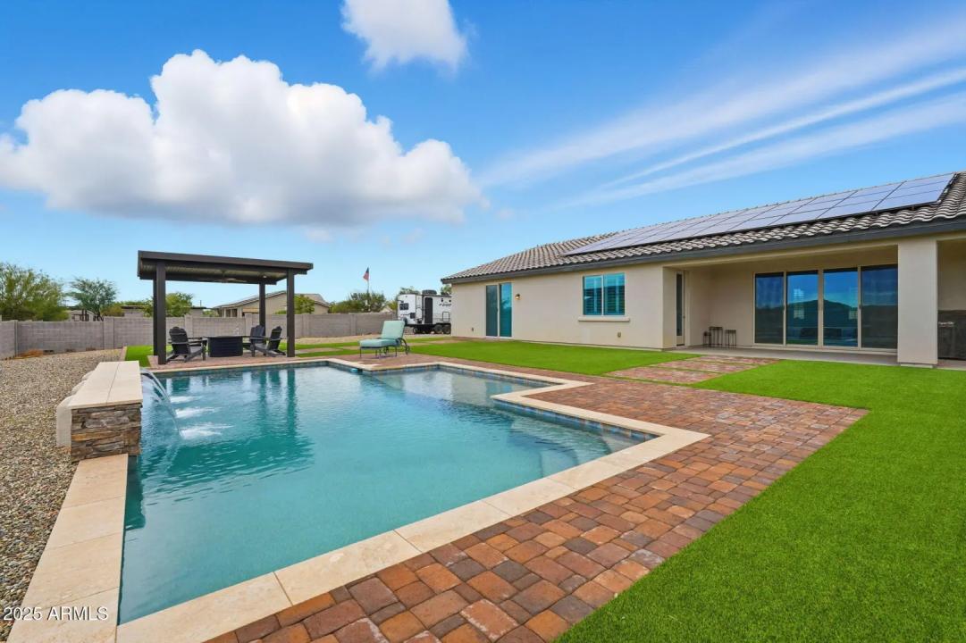 Real Estate Picture 58