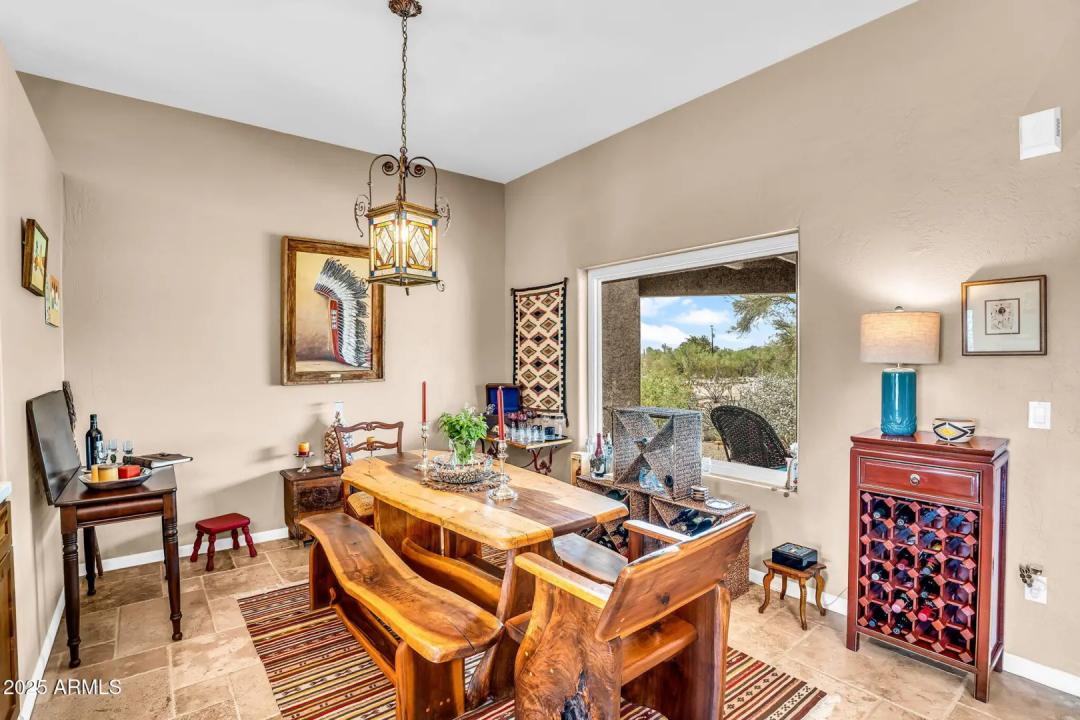 Real Estate Picture 18