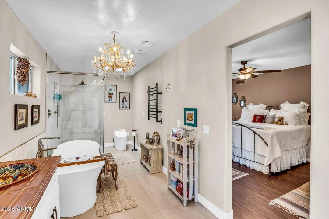 Real Estate Picture 23