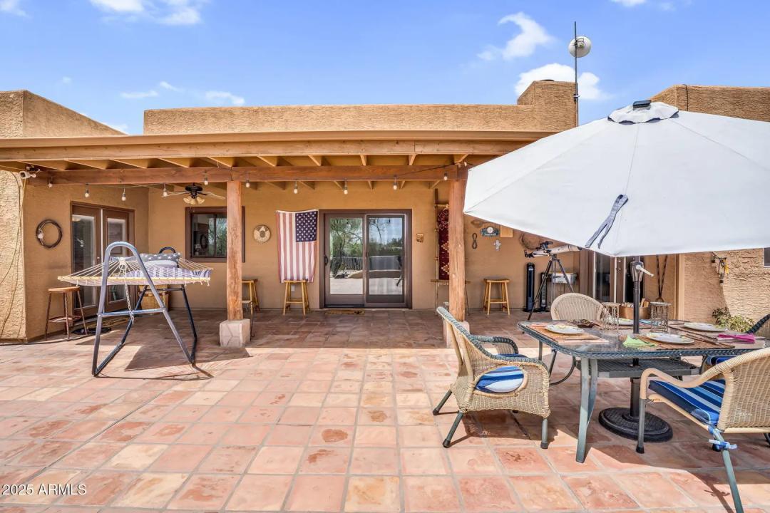 Real Estate Picture 33