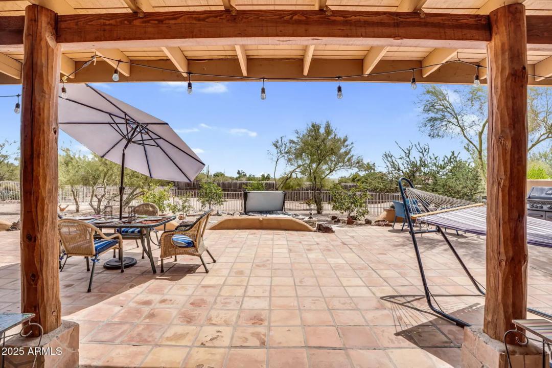 Real Estate Picture 32