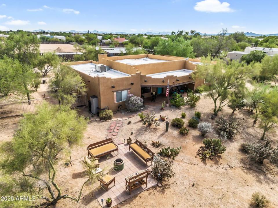 Real Estate Picture 43