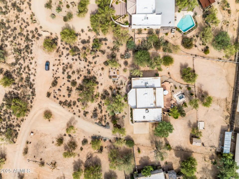 Real Estate Picture 52