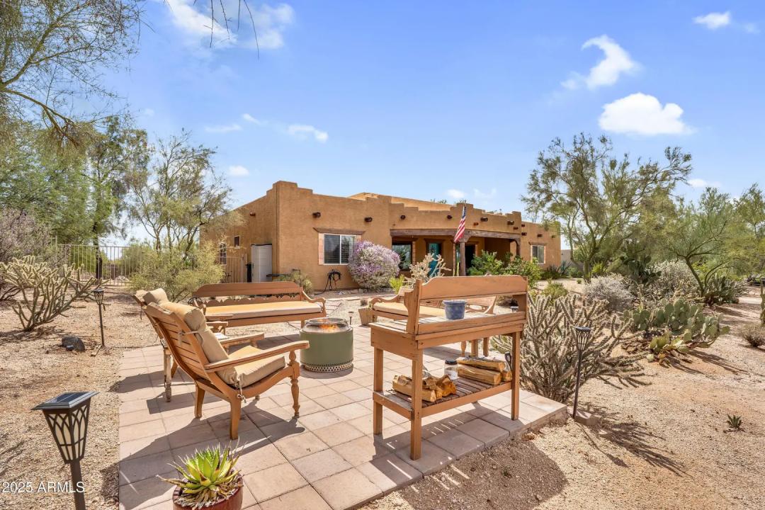 Real Estate Picture 2