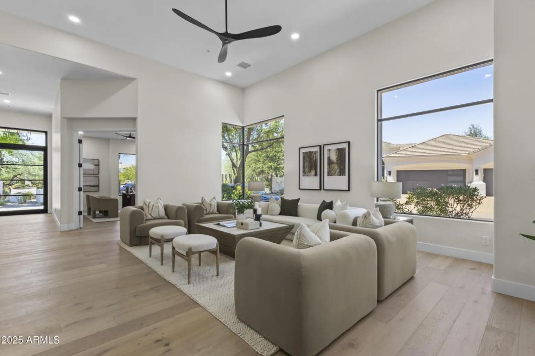Real Estate Picture 2