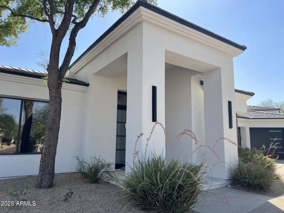 Real Estate Picture 34