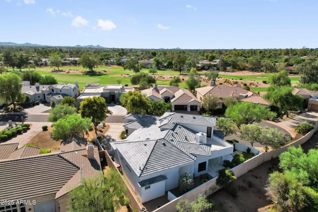 Real Estate Picture 40