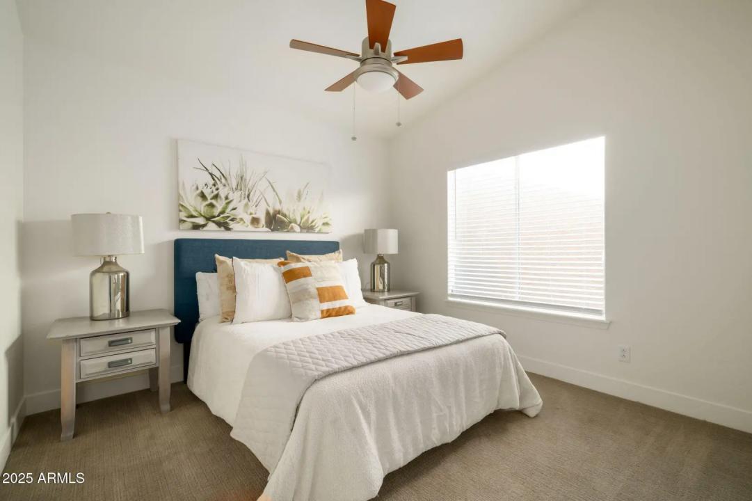 Real Estate Picture 21