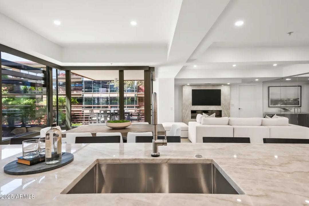 Real Estate Picture 20