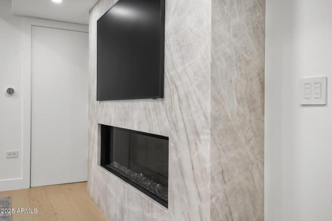 Real Estate Picture 27