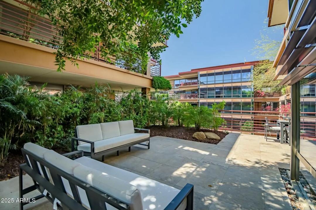 Real Estate Picture 44
