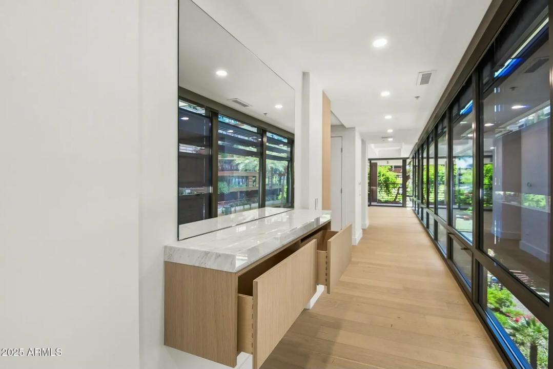 Real Estate Picture 2