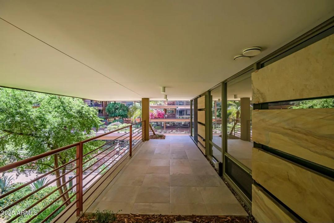 Real Estate Picture 24