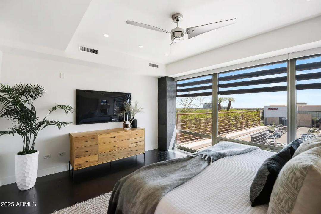 Real Estate Picture 26