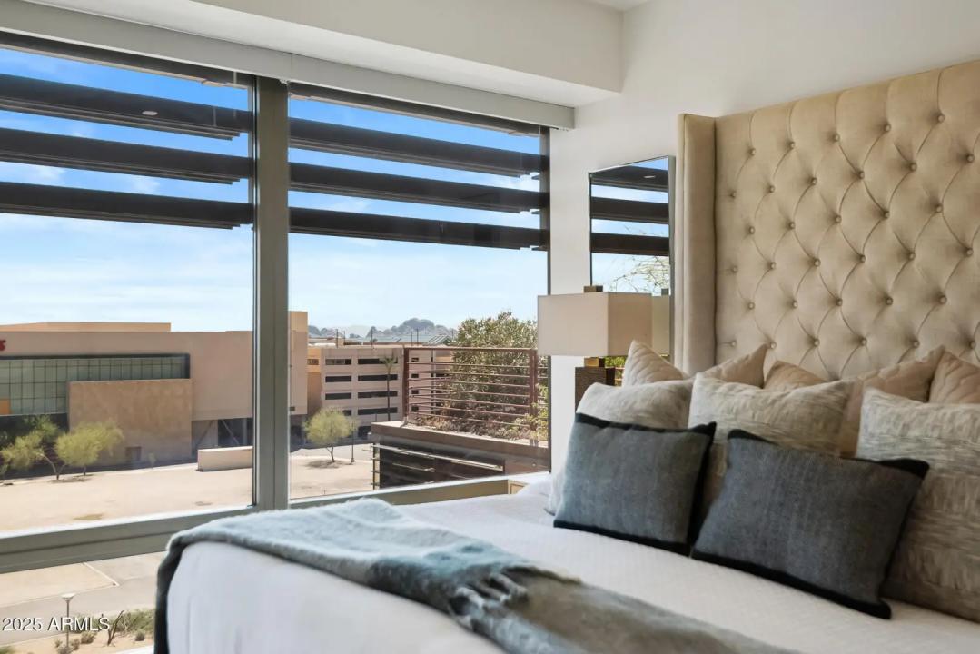 Real Estate Picture 28