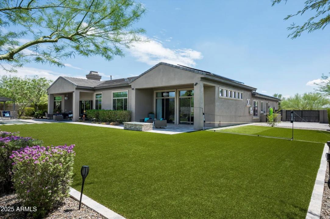 Real Estate Picture 42