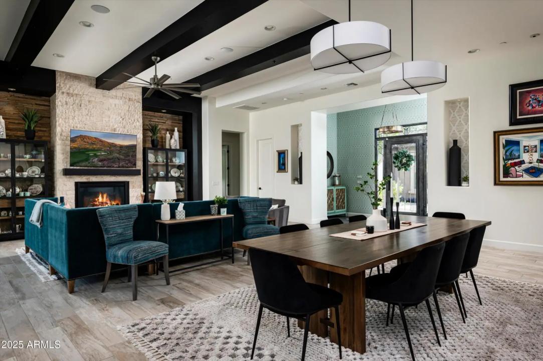 Real Estate Picture 13