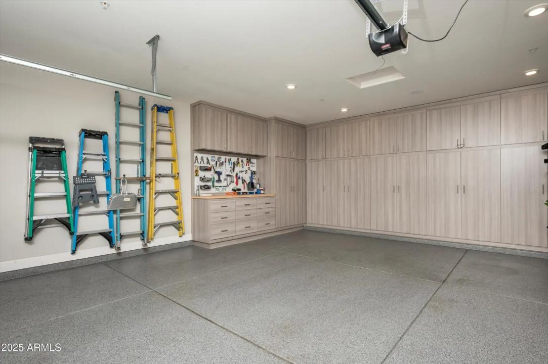 Real Estate Picture 45