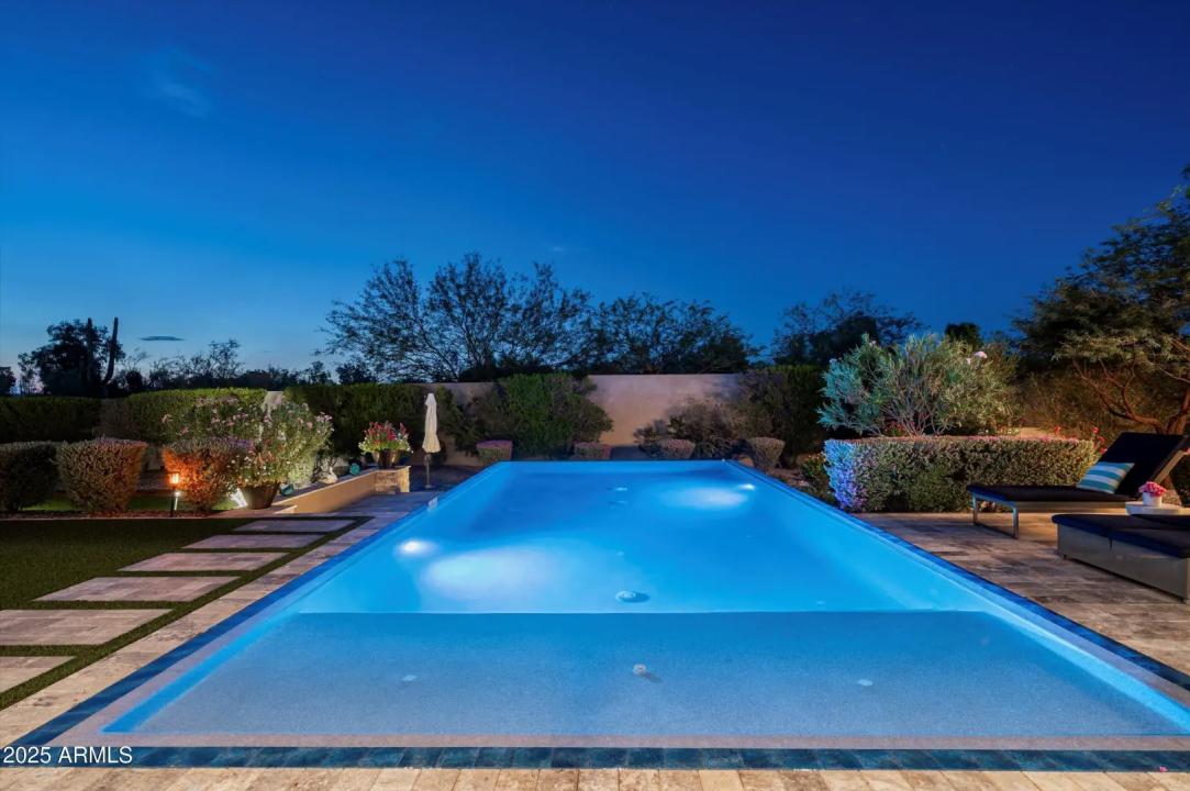 Real Estate Picture 29