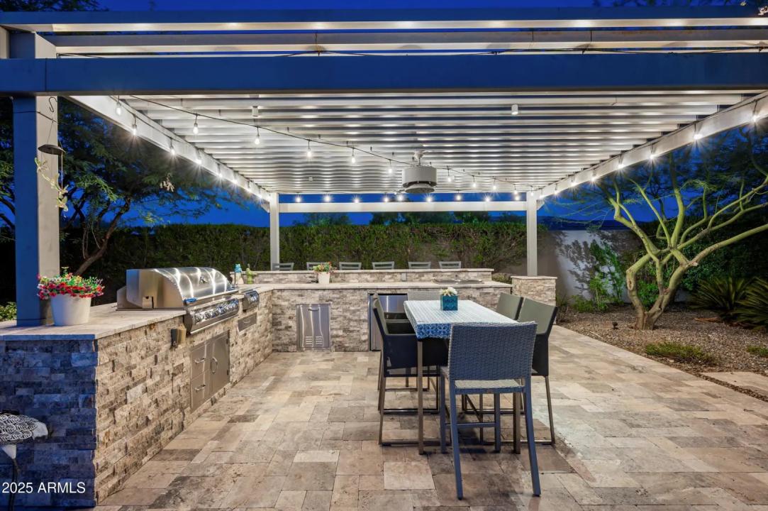 Real Estate Picture 35