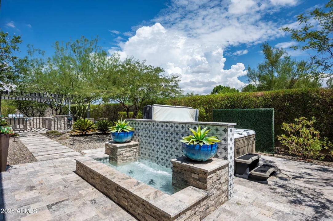 Real Estate Picture 38