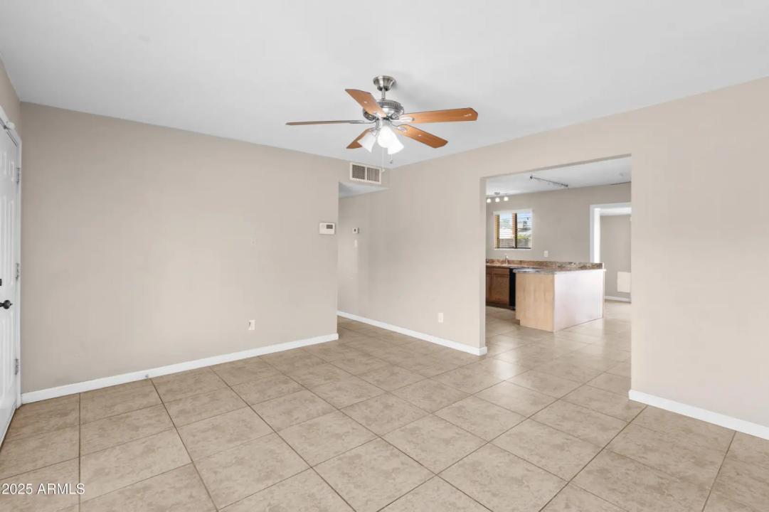 Real Estate Picture 5