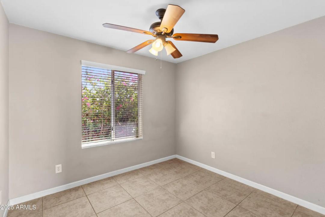 Real Estate Picture 20