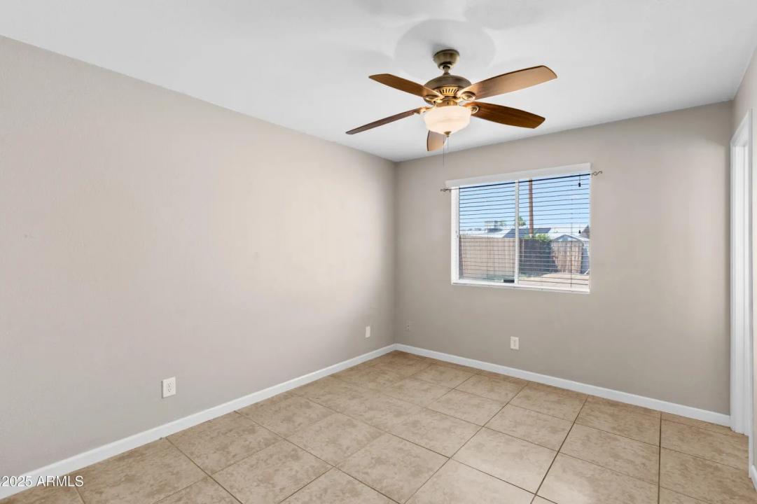 Real Estate Picture 22
