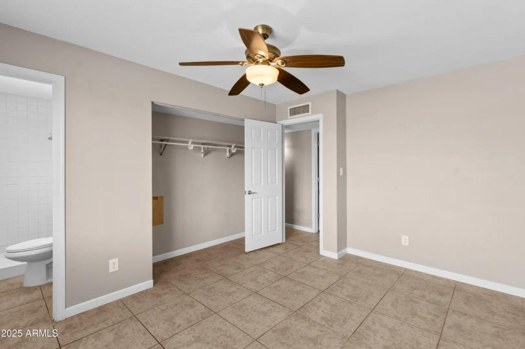 Real Estate Picture 23