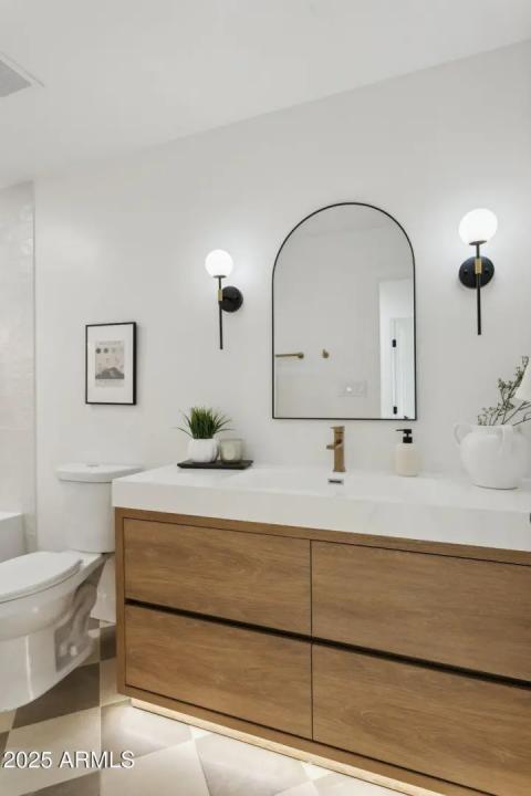 Real Estate Picture 26