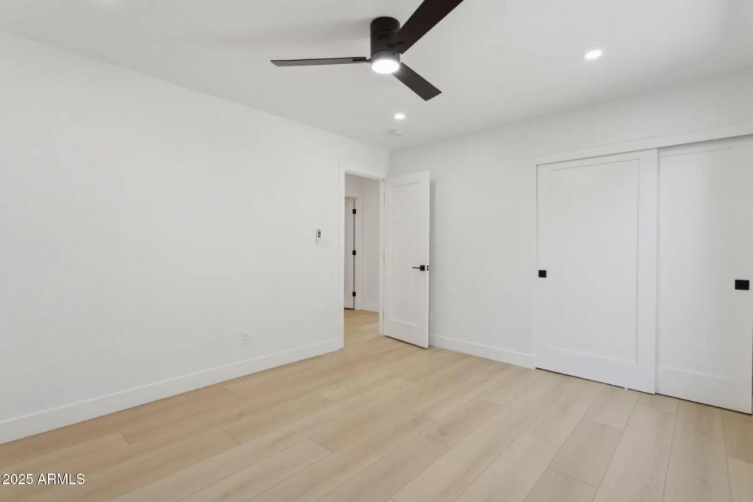 Real Estate Picture 29