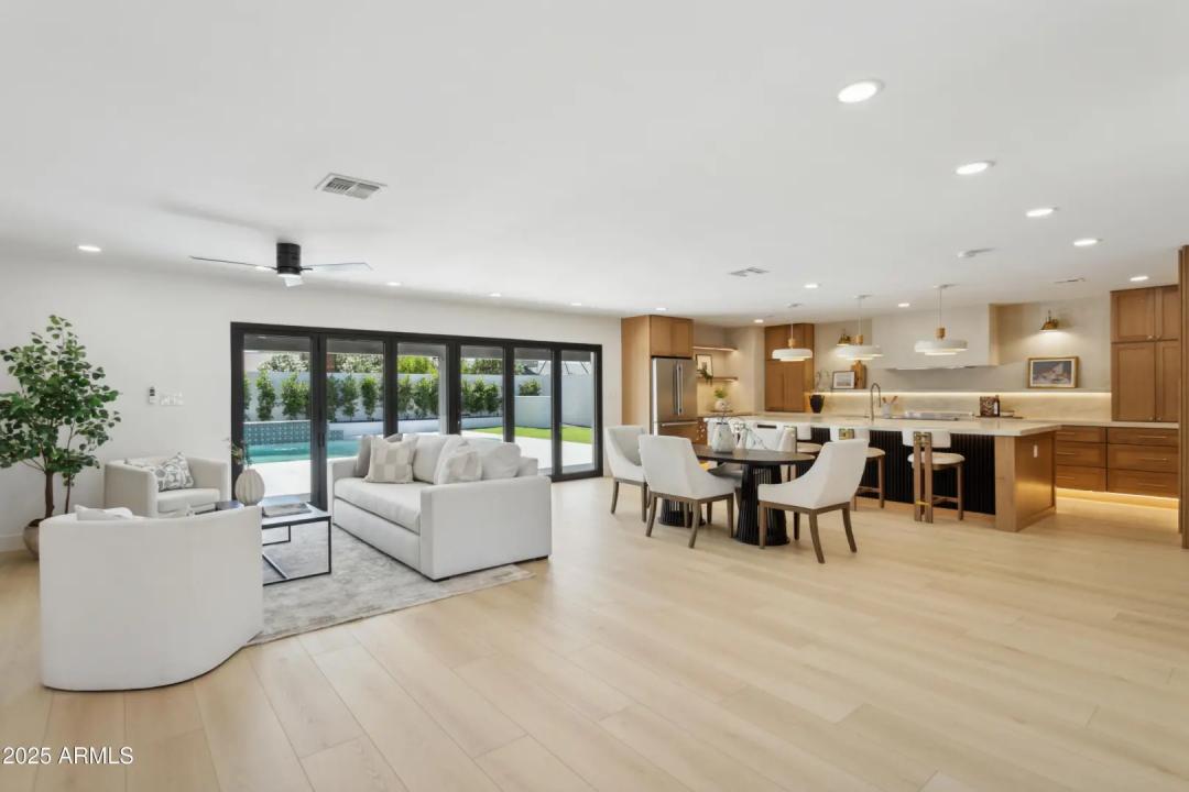 Real Estate Picture 1