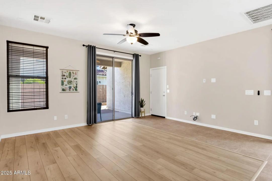 Real Estate Picture 21