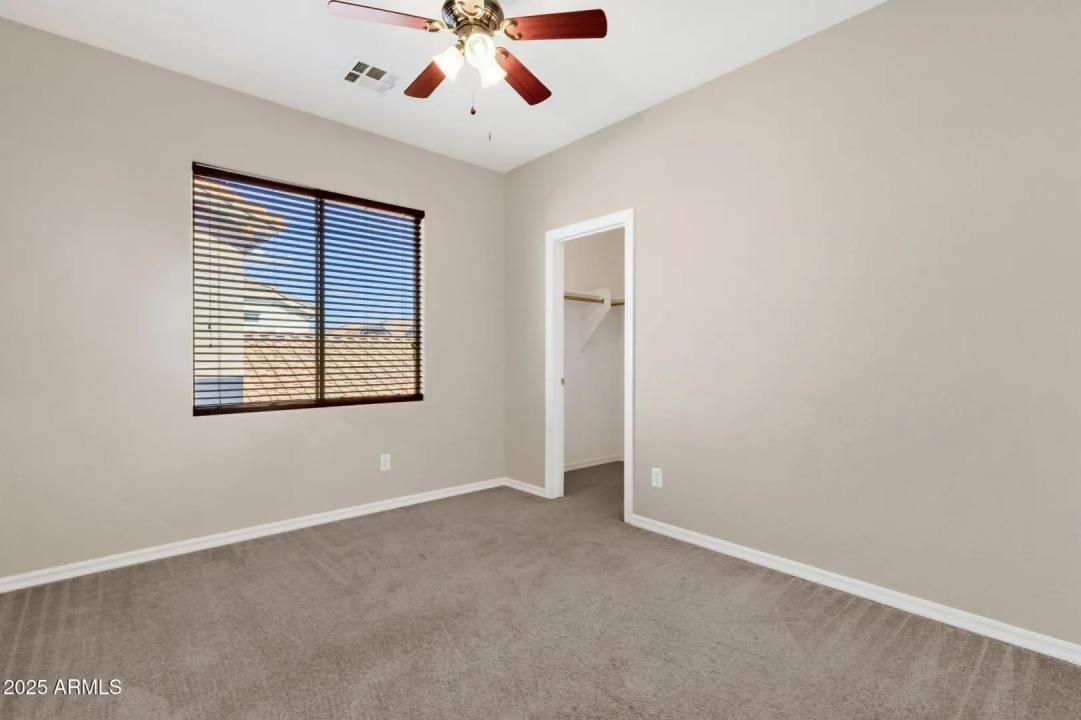 Real Estate Picture 33