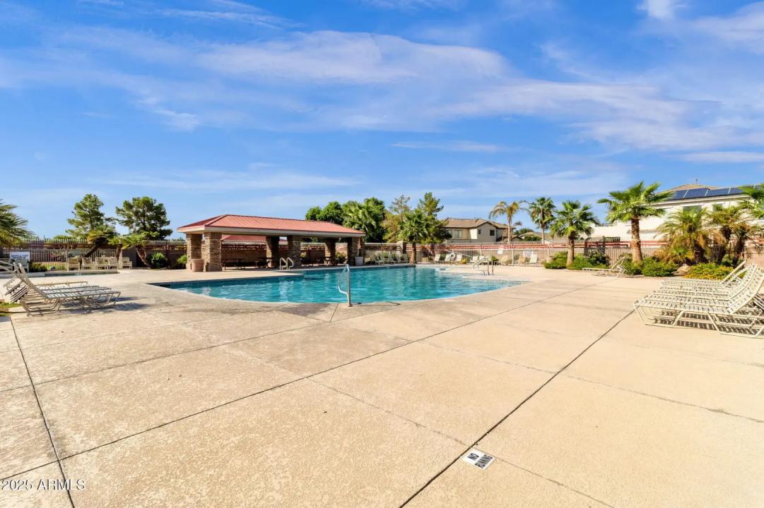 Real Estate Picture 40
